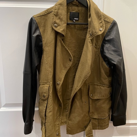 Aritzia, Wilfred Free Jacket - Picture 2 of 2